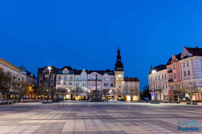 zdjęcie: Rynek w Ostrawie nocą