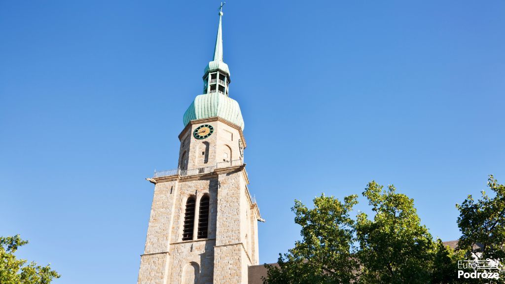 Ogród katedralny i kościół Reinoldikirche