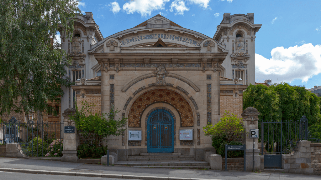 Basen Saint-Georges