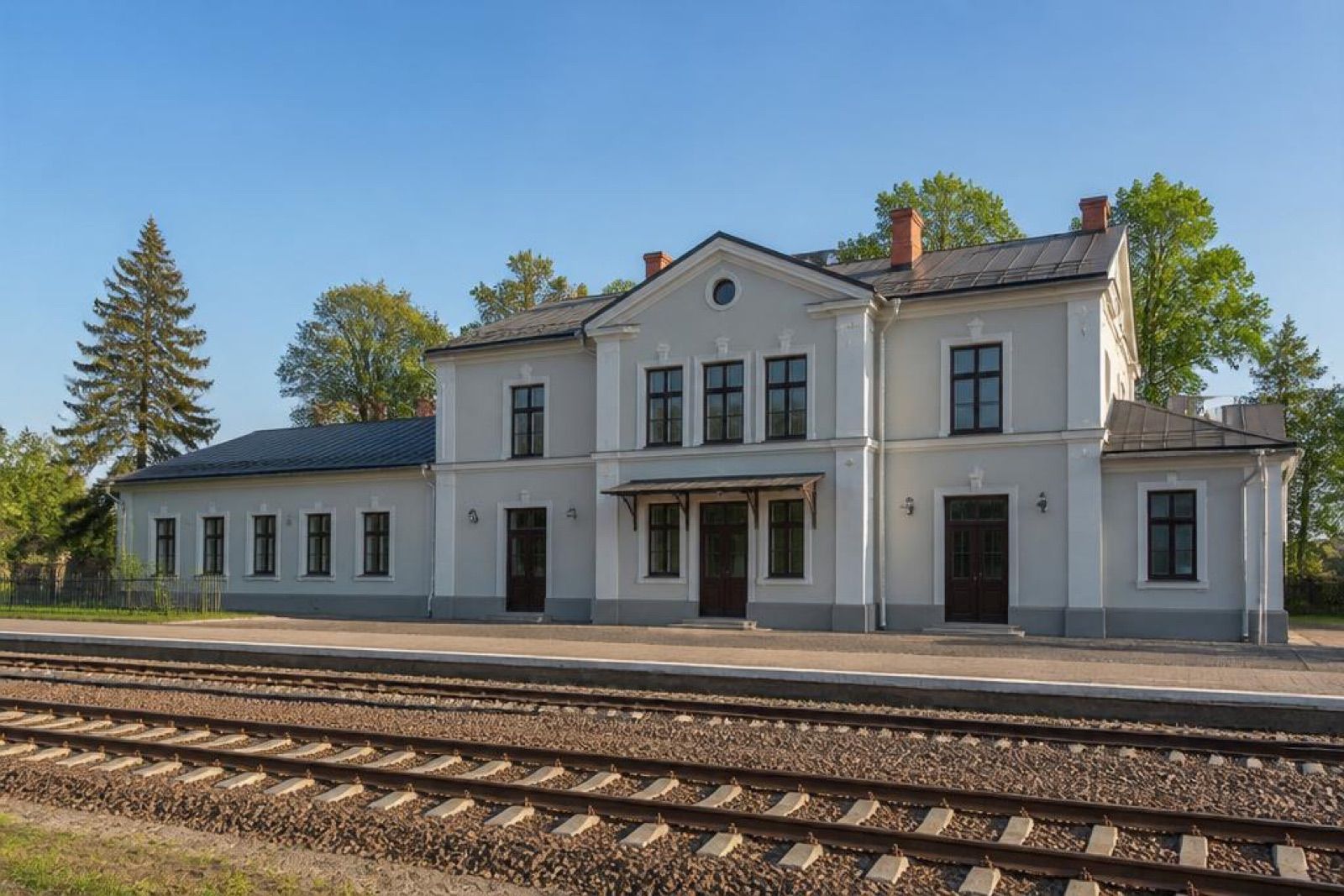 Dworzec Nowa Sarzyna