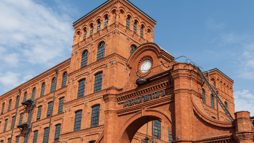 Budynek Manufaktury w Łodzi